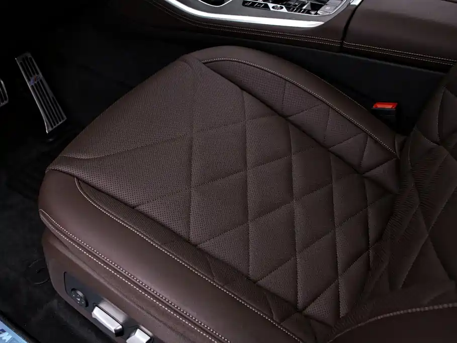 BMW X5 2023 xDrive 30Li M Sport Night Package尊享型
