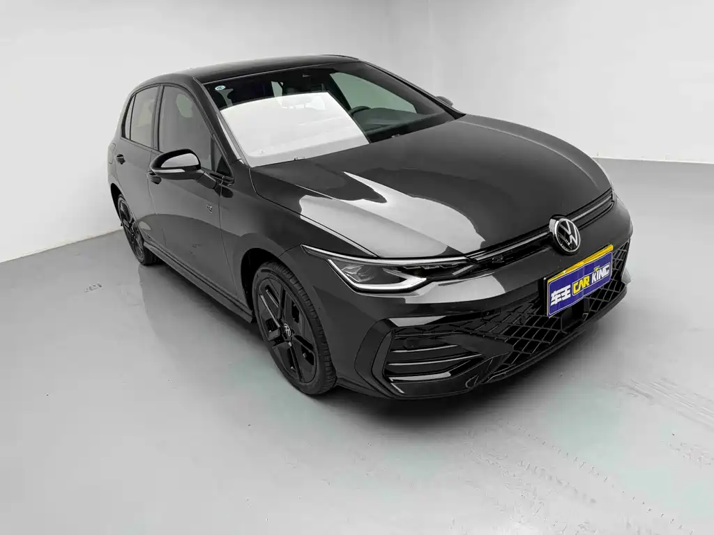 2025 Golf R-Line 300TSI
