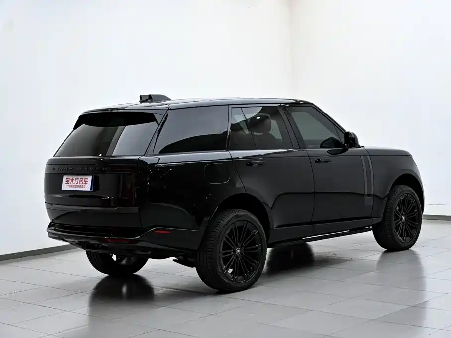Range Rover 2025 Model 3.0T Export Edition