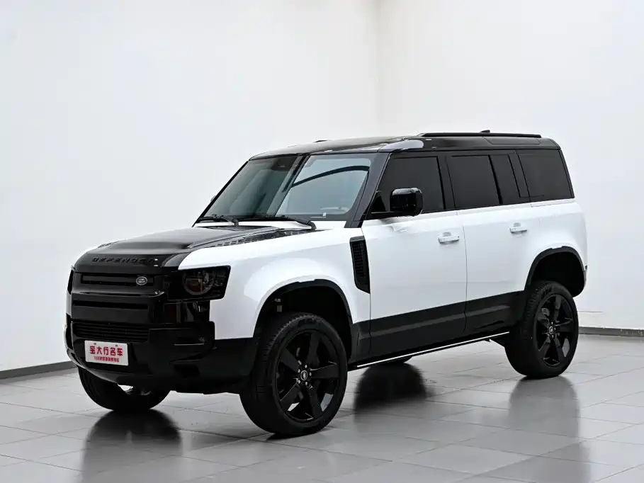 Land Rover Defender 2025 110 3.0T P400 X-Dynamic HSE
