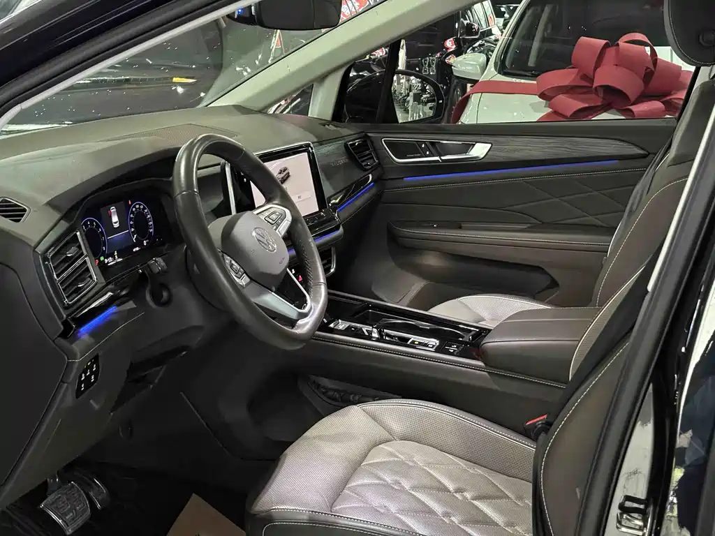 Viloran 2023 Model Year Revised 380TSI Flagship Edition