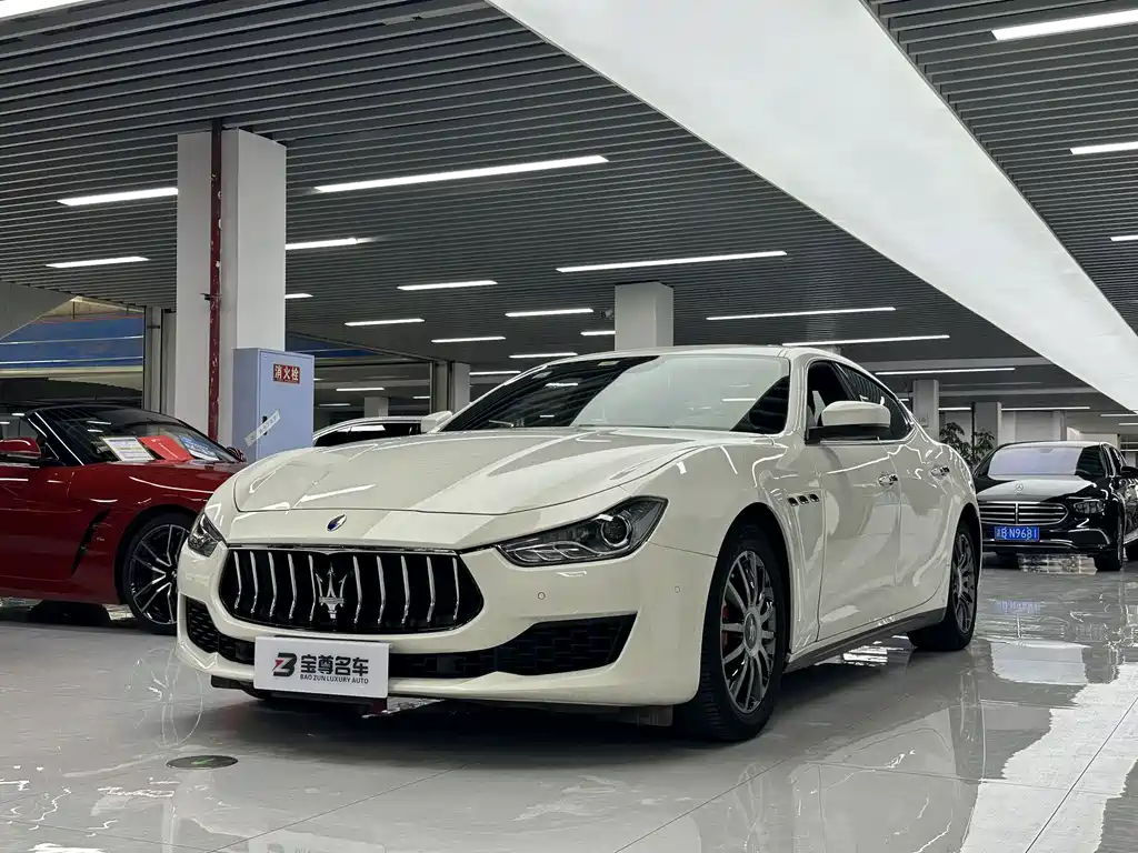 Ghibli 2018 Facelift 3.0T Standard Edition