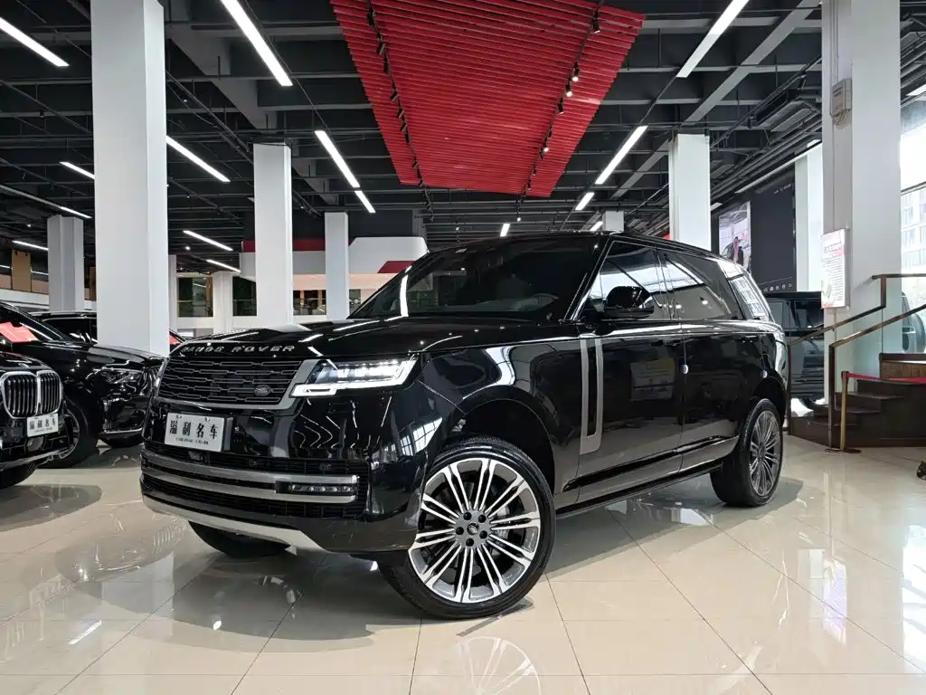 Range Rover 2025 Edition 3.0 L6 400PS Grand Extended Version