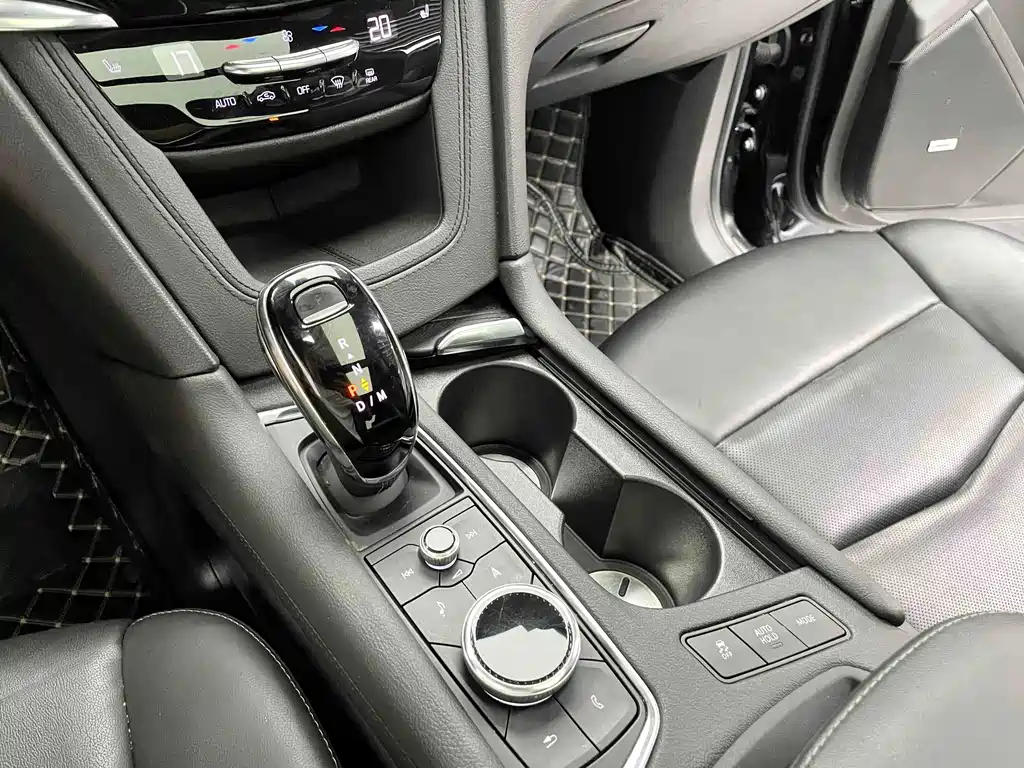 Cadillac XT6 2020 28T Luxury 6-seat