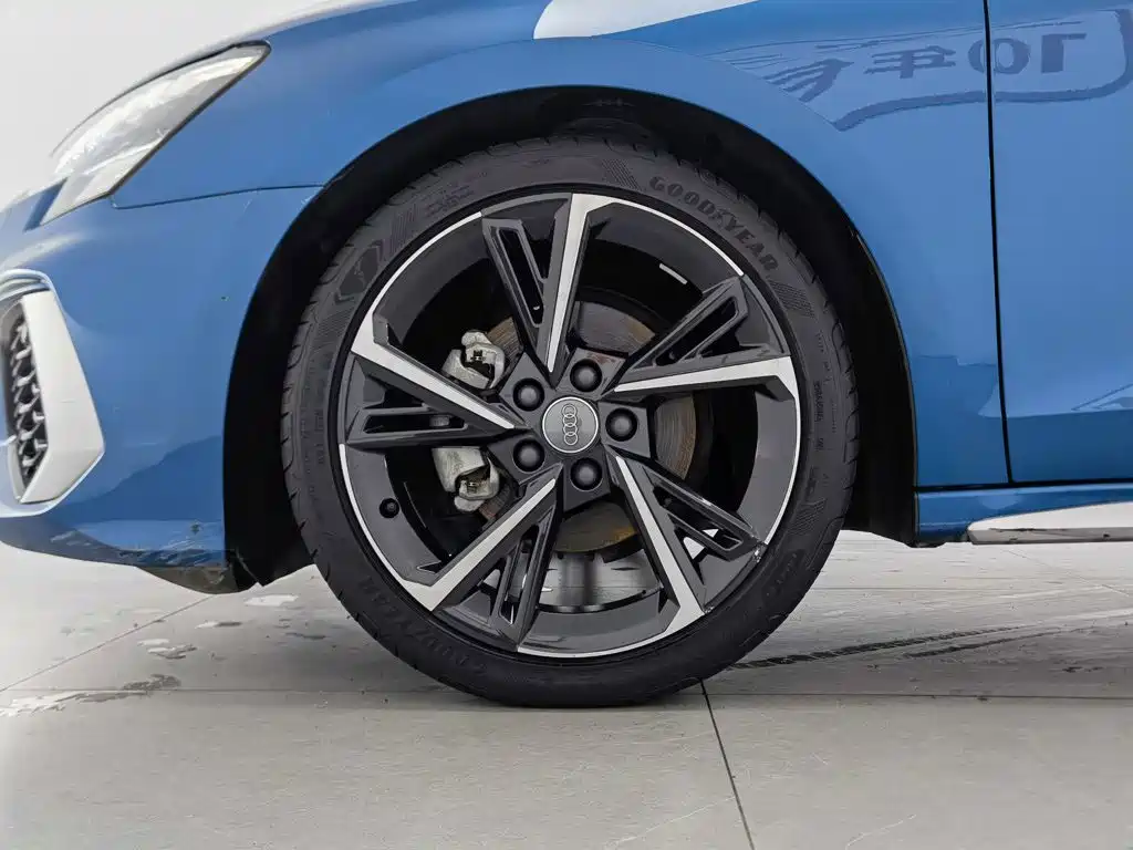 Audi A3 2021 Sportback 35 TFSI Fashion Sport Edition