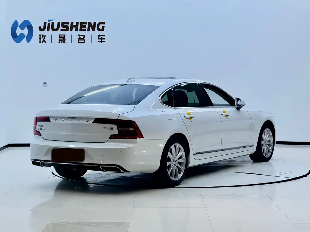 Volvo S90 Plug-in Hybrid 2020 T8 E-AWD Intelligent Luxury Edition