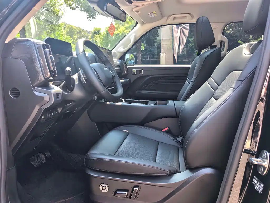 Haval Mandragon Fuel 2025 Model 2.0T 4WD Ultra