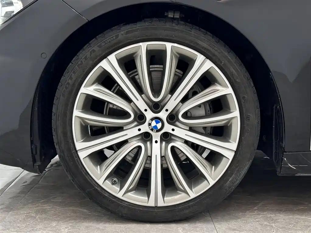 BMW 7 Series 2019 740Li Leading Edition Luxury Package