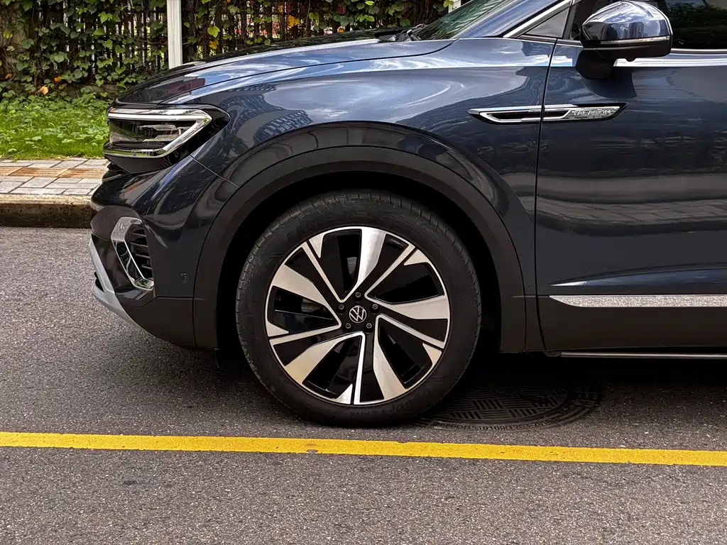 Lan Jin 2023 380TSI 4x4 Luxury Ji Jing Edition Pro