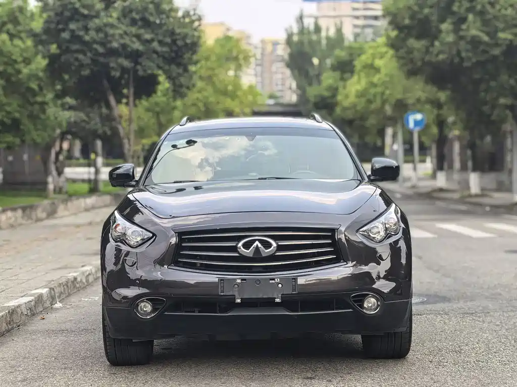 Infiniti QX70 2015 3.7L Absolute Edition