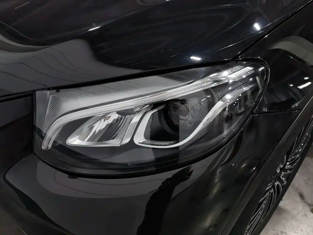 Mercedes-Benz GLC 2017 260 4MATIC Dynamic Edition