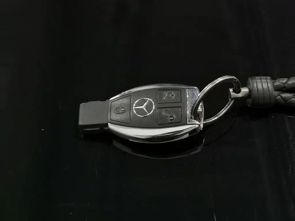 Mercedes-Benz GLC 2017 260 4MATIC Dynamic Edition