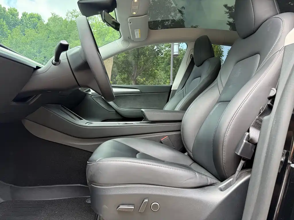 Model Y 2023 Rear-Wheel Drive Edition