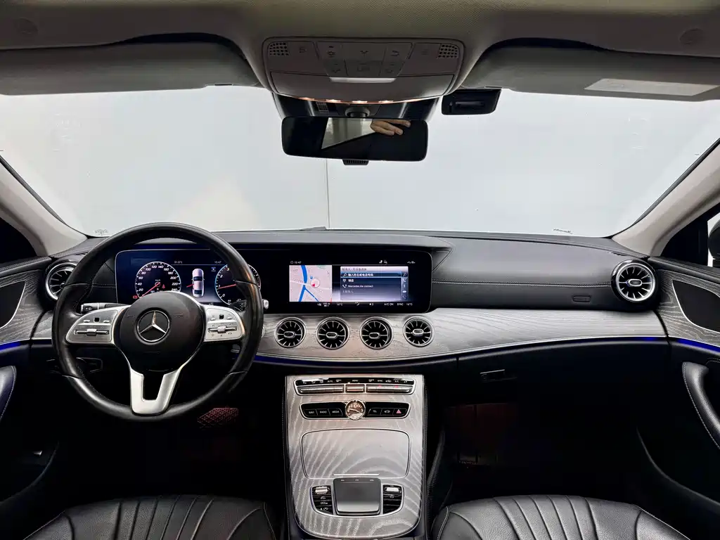 Mercedes-CLS 2018 CLS 300 Dynamic Edition