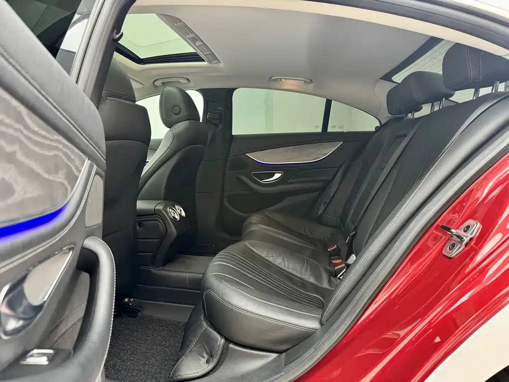 Mercedes-CLS 2018 CLS 300 Dynamic Edition