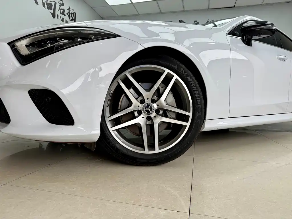 Mercedes-CLS 2018 CLS 300 Dynamic Edition