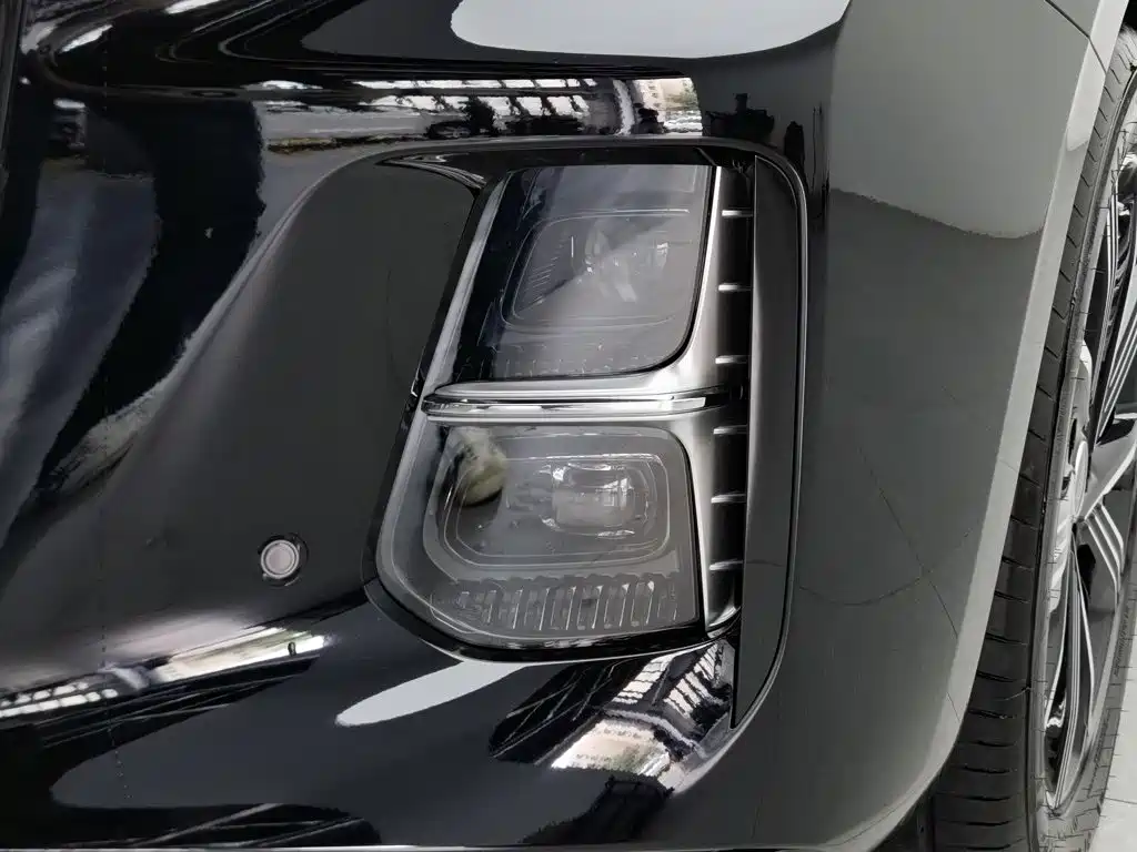 Hongqi H5 PHEV 2025 Edition 130 Super Hybrid Version