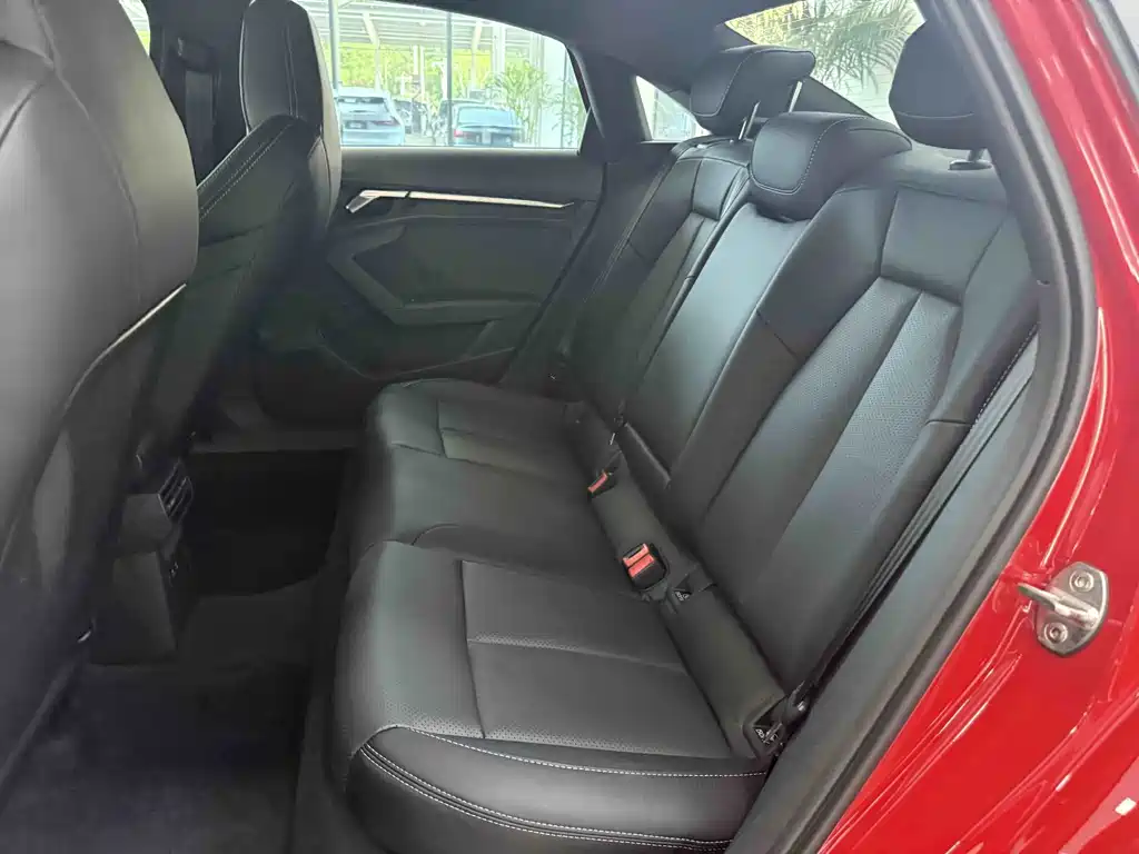 Audi A3 2022 model A3L Limousine 35 TFSI Sportline