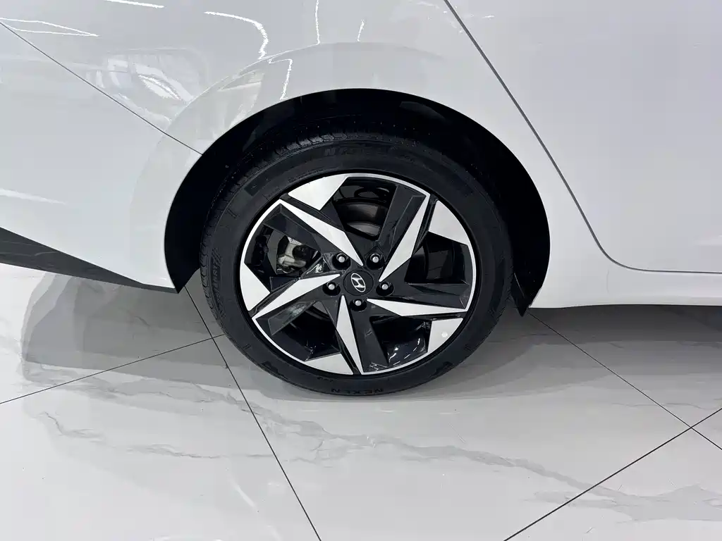 Elantra 2022 1.5L CVT GLX Elite Edition