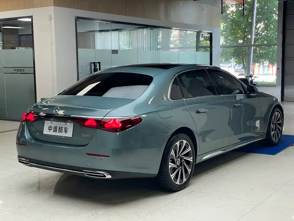 Mercedes-Benz E-Class 2025 E 300 L Luxury Edition