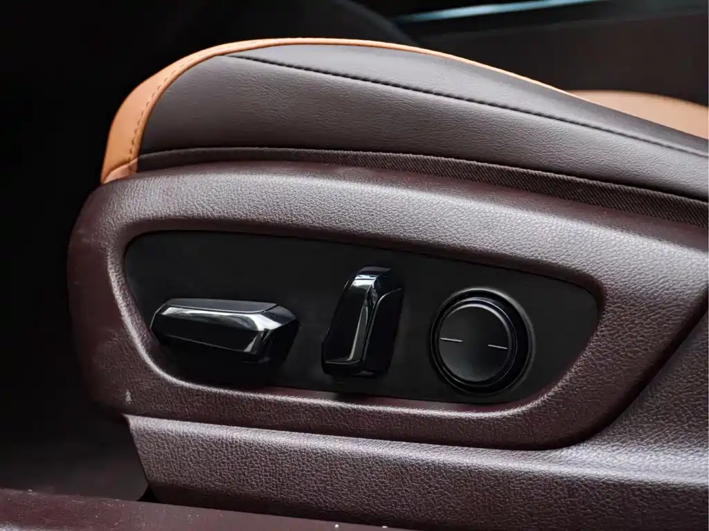 Lexus ES 2020 300h Excellence Edition