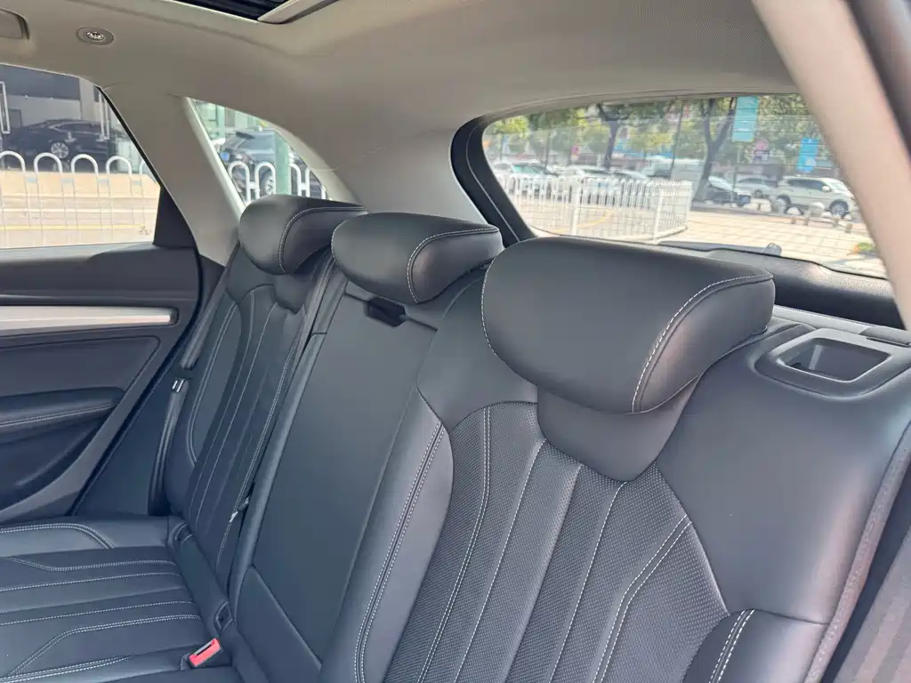 Audi Q5L 2024 model 40 TFSI Sporty Dynamic Edition