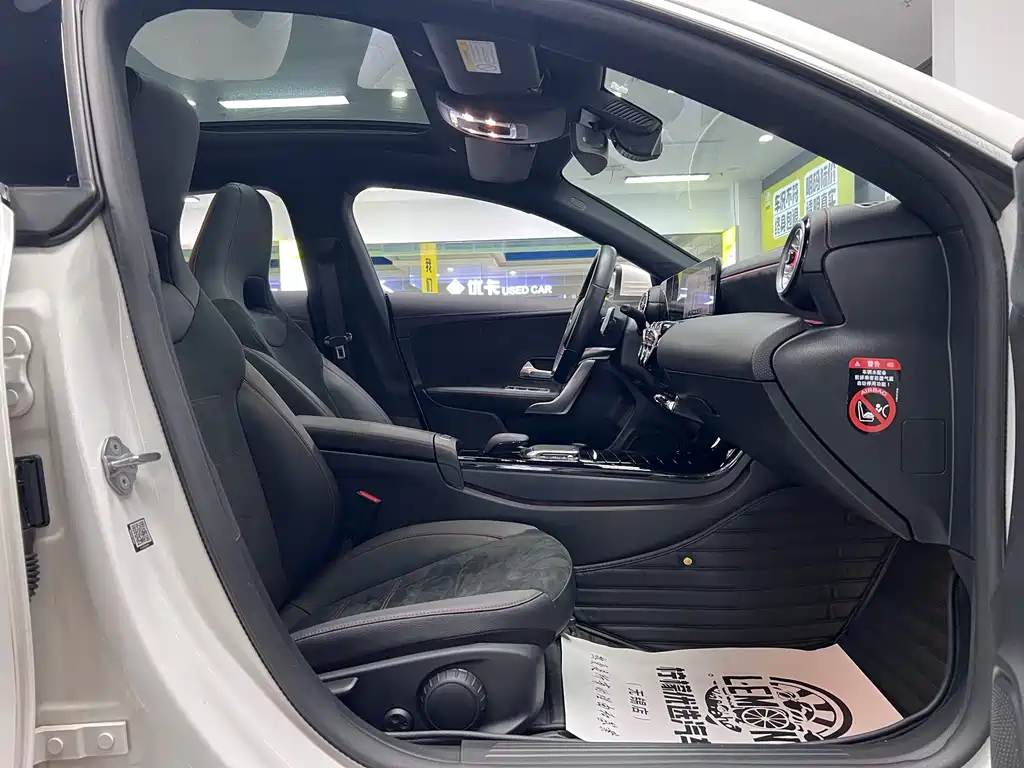 Mercedes-Benz CLA Imported 2023 CLA 200 Coupé