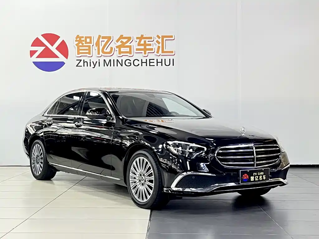 Mercedes-Benz E-Class 2022 Facelift 3 E 300 L Luxury Edition