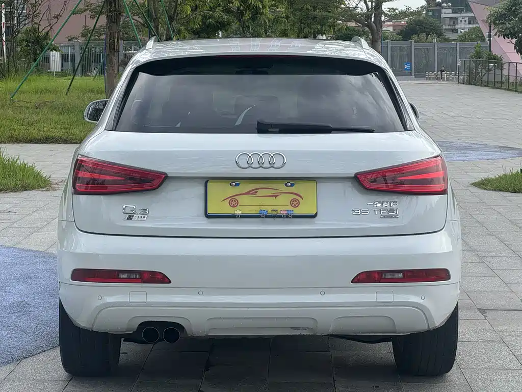 Audi Q3 2013 35 TFSI quattro Tech Line