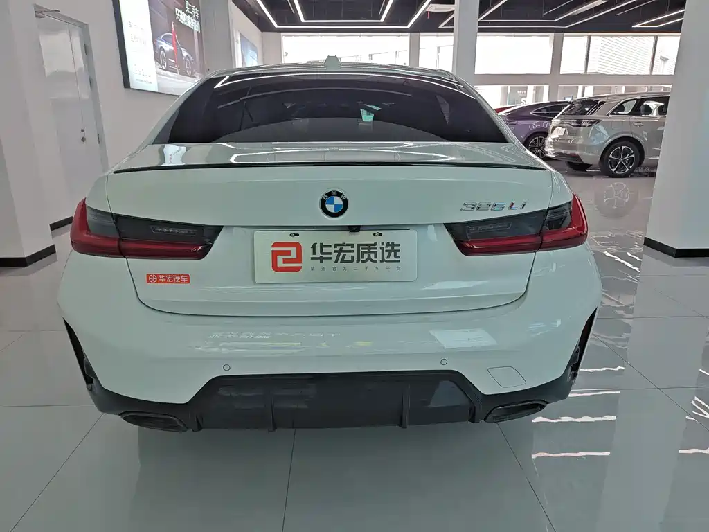 BMW 3 Series 2024 325Li M Sport Nightshade Package