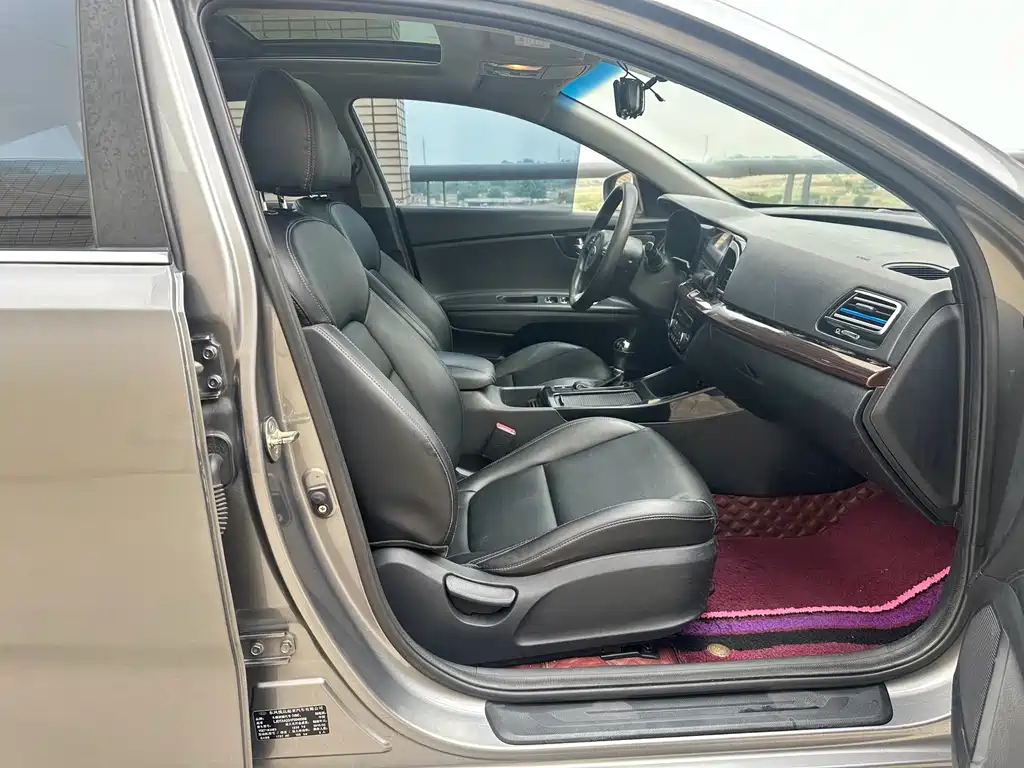 Kia K4 2014 1.8L Automatic GLS