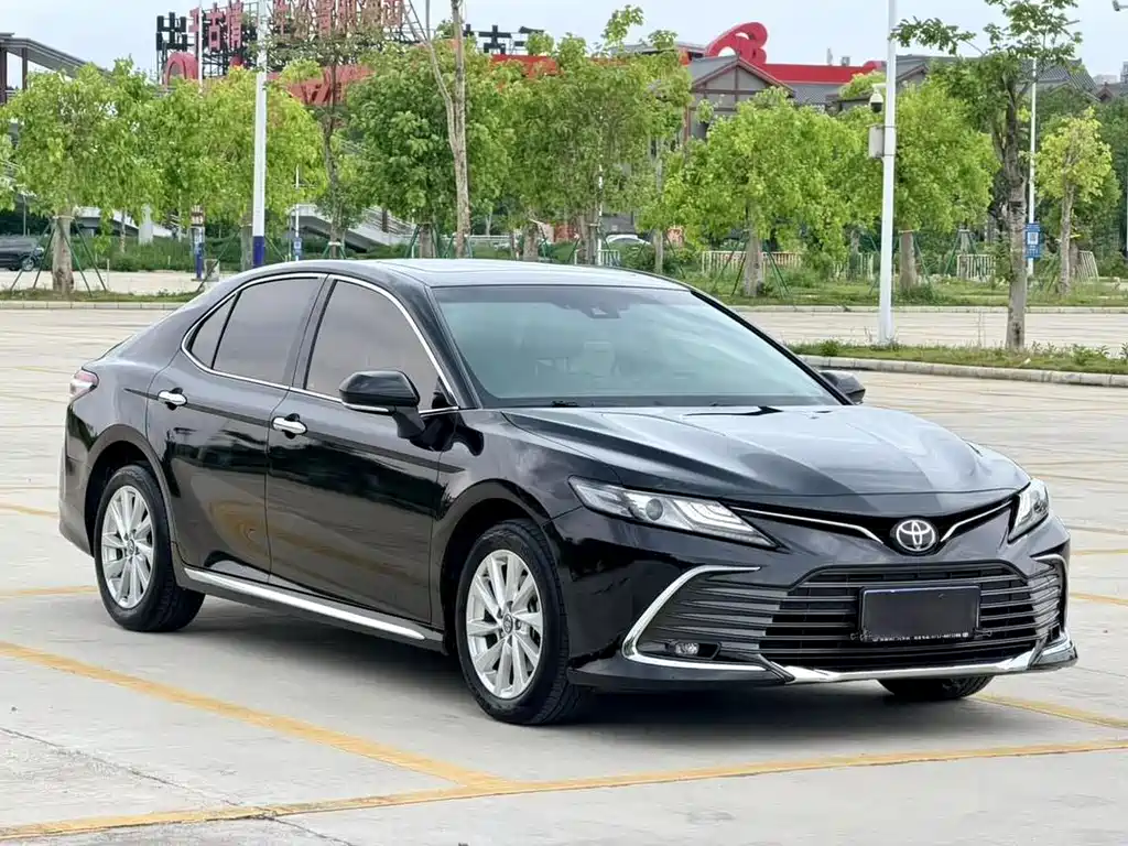 Camry 2023 2.0G Luxury Edition