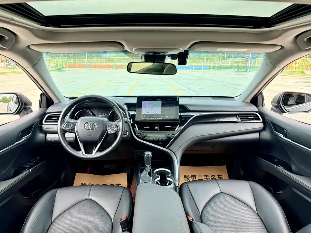 Camry 2023 2.0G Luxury Edition