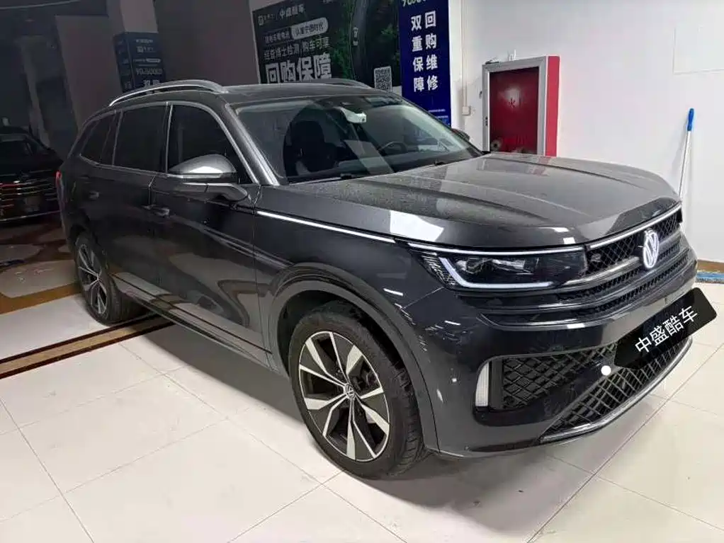揽巡 2024 380TSI 4x4 R-Line Touring ZHONGXING