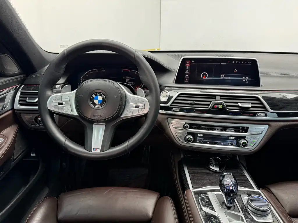 BMW 7 Series 2019 Model Facelift 730Li M Sport Package