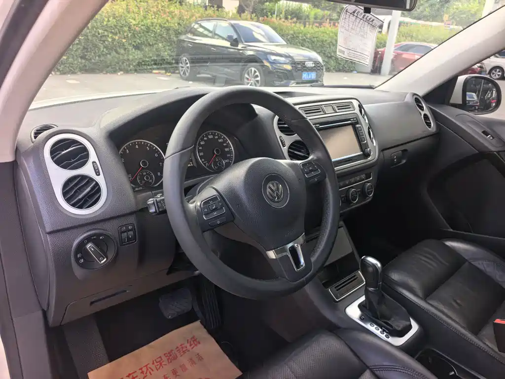 Touguan 2013 1.8TSI Automatic Two-wheel Drive Luxury Edition