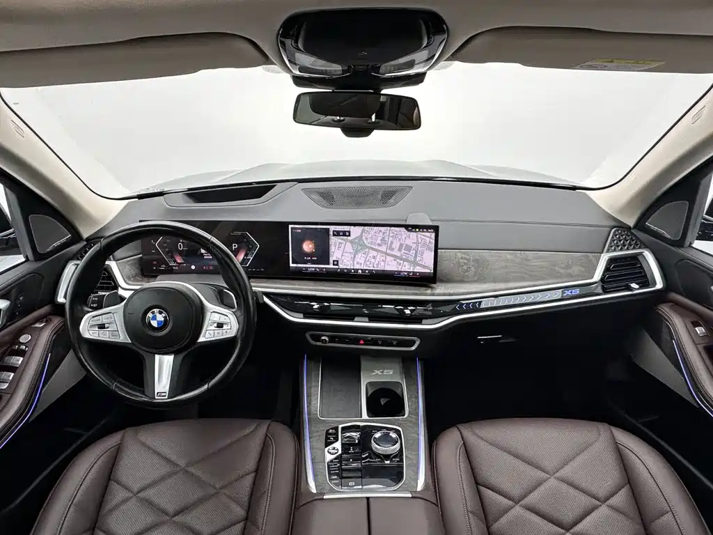 BMW X5 2023 xDrive 30Li M Sport Night Package尊享型