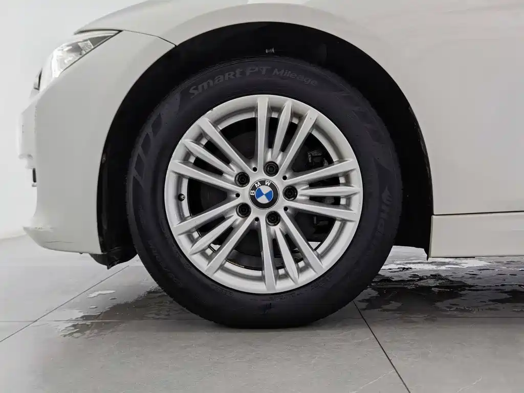 BMW 3 Series 2015 316Li Sport Line