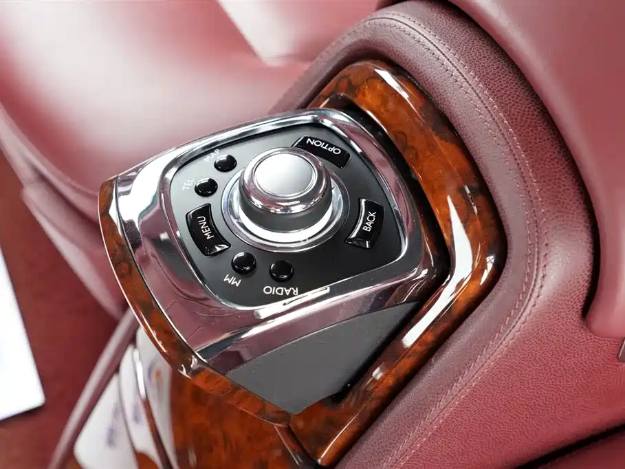 Phantom 2013 Edition 6.7L Extended Wheelbase