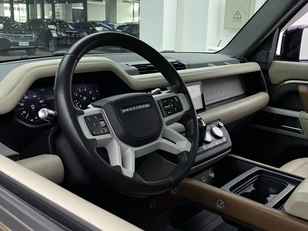 Land Rover Defender 2020 110 P400 HSE
