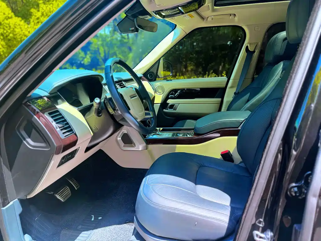Range Rover 2021 3.0 L6 Legacy Edition