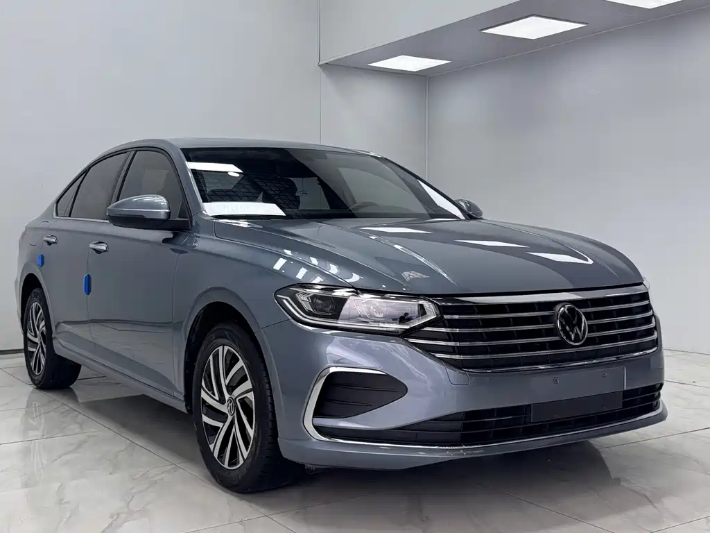 Lingyi 2023 Model 1.5L Automatic Five Million Edition