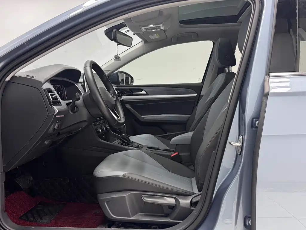 Lingyi 2023 Model 1.5L Automatic Five Million Edition