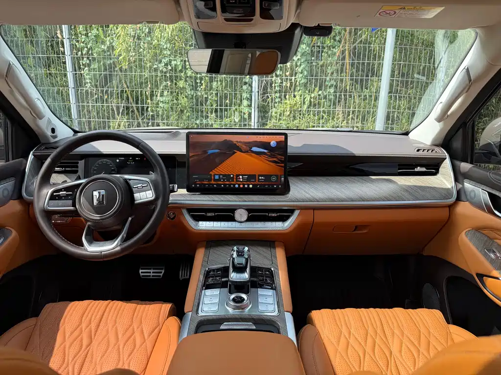 TANK 500 2022 Edition Business Version 5-Seater