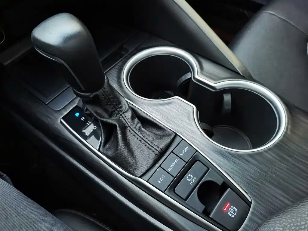 Camry 2021 2.5G Luxury Edition