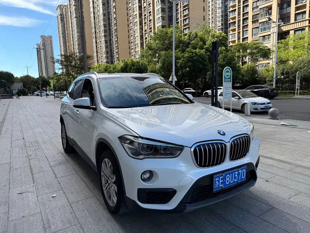 BMW X1 2018 sDrive20Li Leading Edition