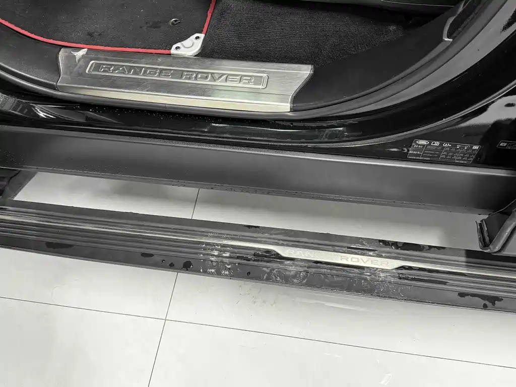 Range Rover Sport Hybrid 2020款 P400e SE