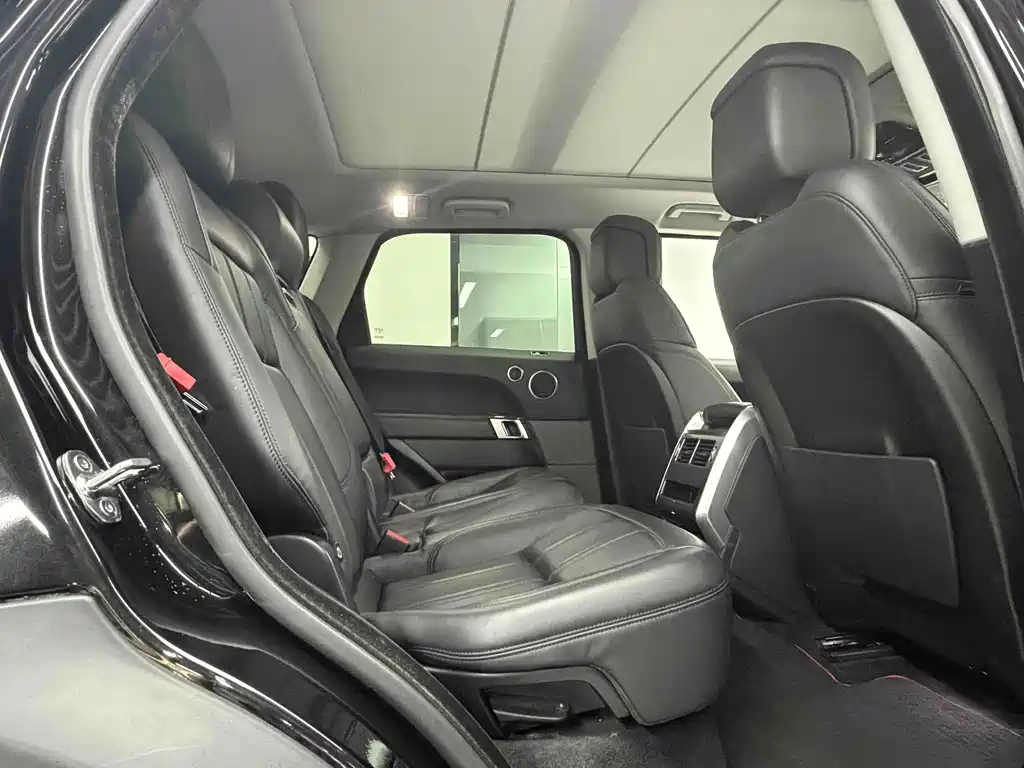 Range Rover Sport Hybrid 2020款 P400e SE