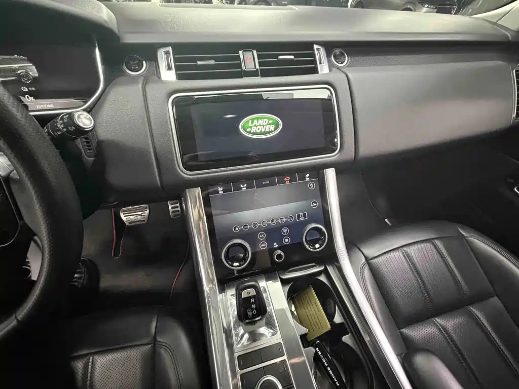 Range Rover Sport Hybrid 2020款 P400e SE