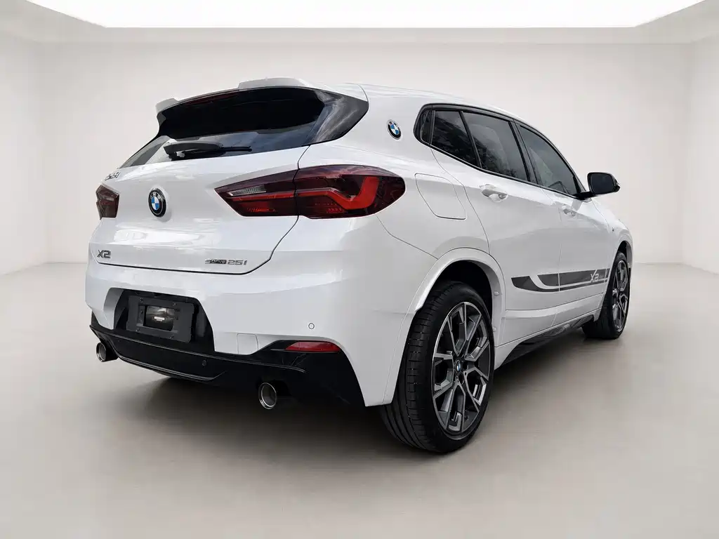 BMW X2 2022 sDrive25i Nightshade Edition
